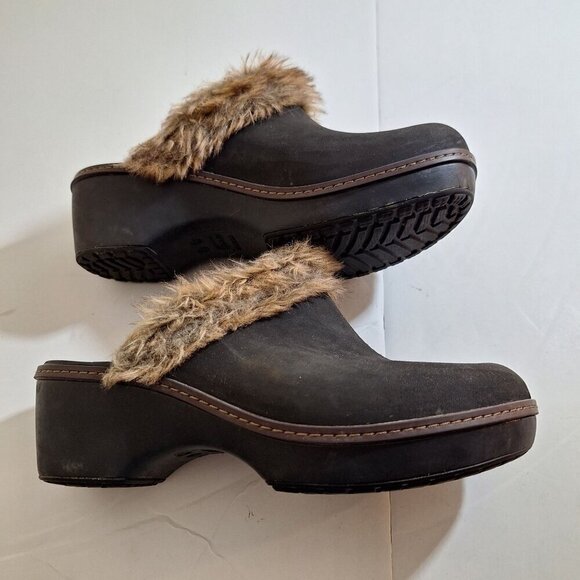 Crocs Womens Cobbler Nubuck Shoes Women 8 - Picture 7 of 8